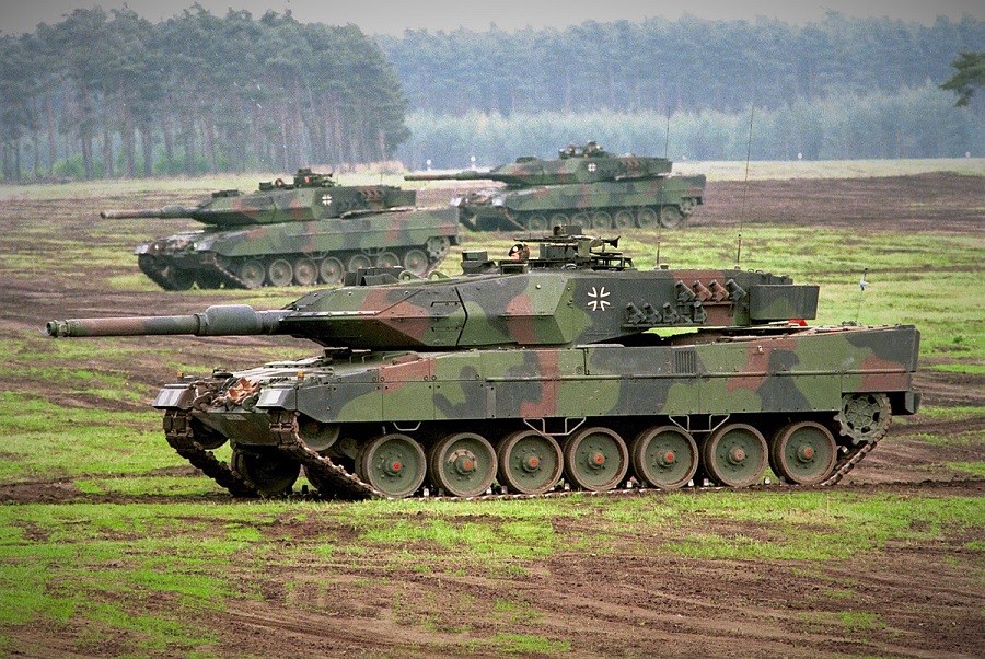 'Liên minh xe tăng' cho Ukraine có nguy cơ đổ vỡ, Đức nói Kiev sẽ không nhận được thứ này, EU chỉ trích thành viên