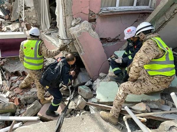 Vietnamese military rescue force discovers earthquake victim points in Turkey