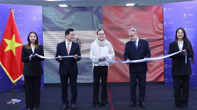 El Salvadoran Embassy officially opens in Hanoi