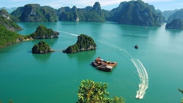 Quang Ninh's Bai Tu Long Bay islands proposed to open to tourists