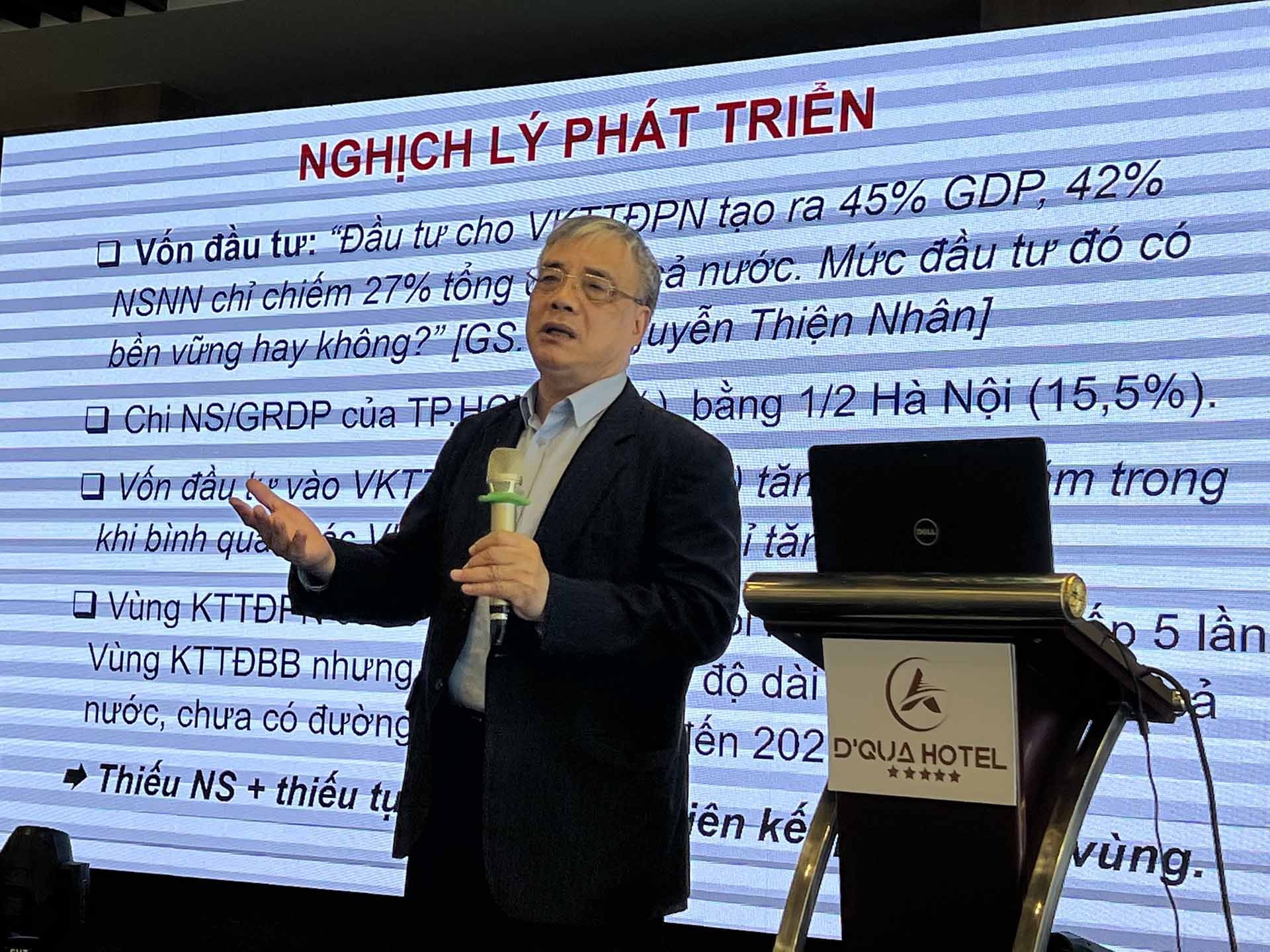 PGS.TS Trần Đình Thiên, nguyên Viện trưởng Viện Kinh tế Việt Nam.