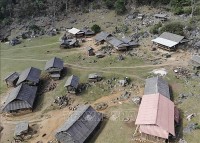 Khám phá Hang Táu - ngôi làng không điện, không Internet...
