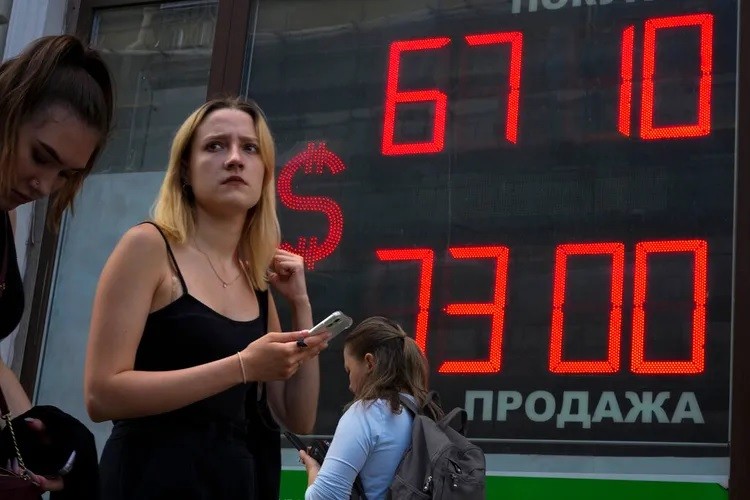 1 năm xung đột Nga-Ukraine: Moscow có vẻ ổn nhờ ‘chiêu’ cao tay, Kiev tổn thất nặng, dân nghèo toàn cầu lao đao giữa khủng hoảng kép
