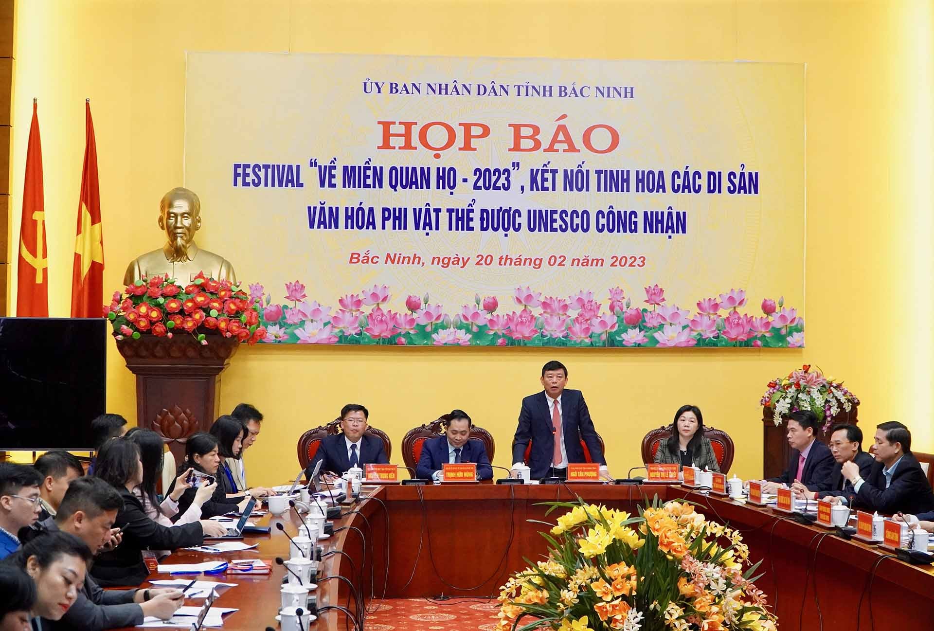 Đồng chí Ngô Tân Phượng- Phó Chủ tịch UBND tỉnh Bắc Ninh phát biểu chỉ đạo họp báo.