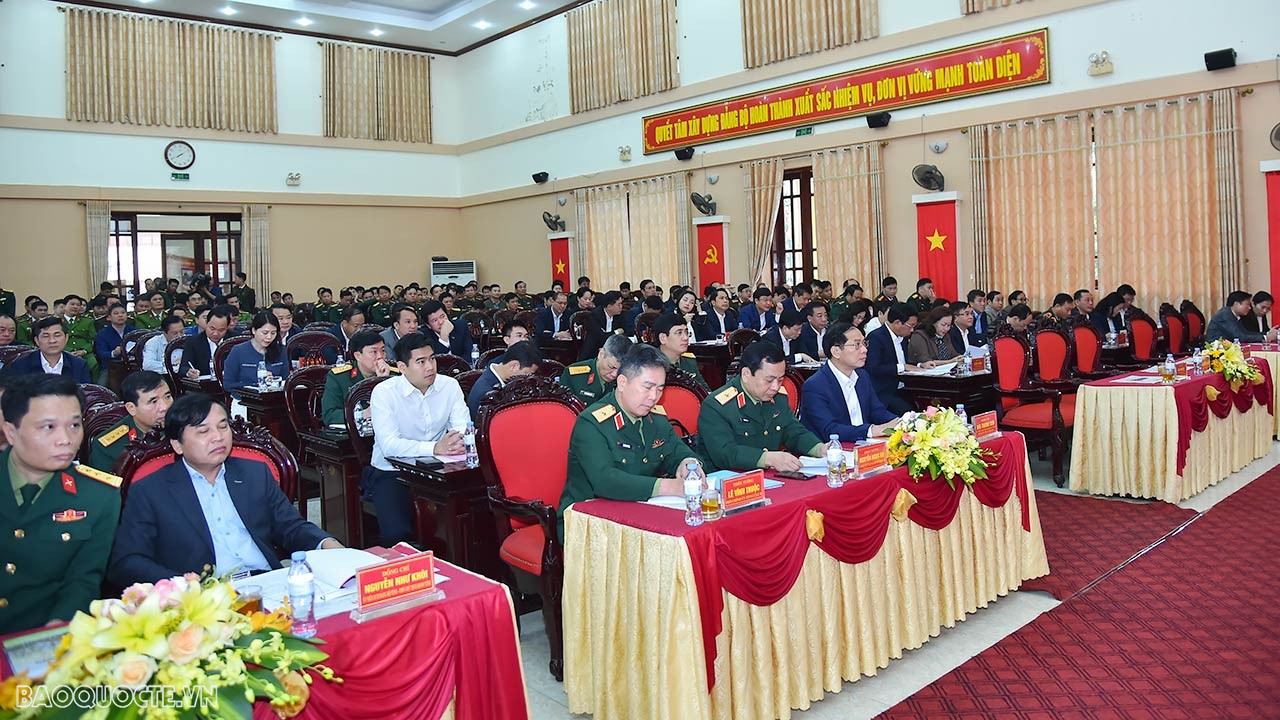 Bộ trưởng Ngoại giao Bùi Thanh Sơn dự Hội nghị tổng kết 10 năm thực hiện Nghị quyết Trung ương 8 khóa XI tỉnh Nghệ An