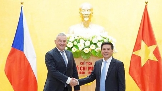 Vietnam, Czech Trade Ministers have a meeting in Hanoi