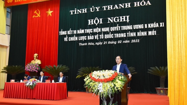 Bộ trưởng Ngoại giao Bùi Thanh Sơn dự Hội nghị tổng kết 10 năm thực hiện Nghị quyết Trung ương 8 khóa XI tỉnh Thanh Hóa