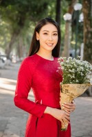 Hoa hậu Hà Kiều Anh đẹp nhất đậm tuy nhiên tuổi hạc 48