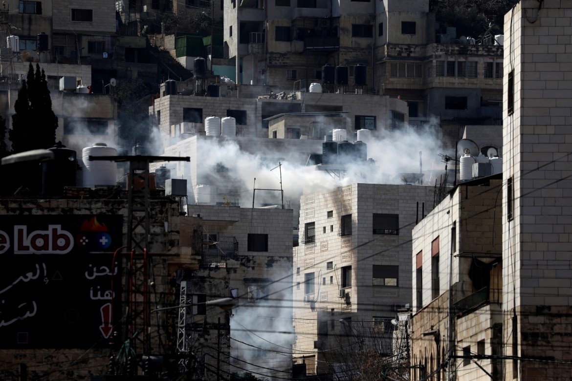 Hình ảnh hỗn loạn khi quân đội Israel đột kích Nablus