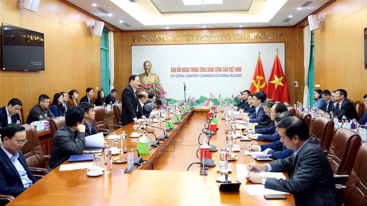 Trưởng Ban Đối ngoại Trung ương làm việc với Đoàn Trưởng cơ quan đại diện Việt Nam ở nước ngoài nhiệm kỳ 2023-2026