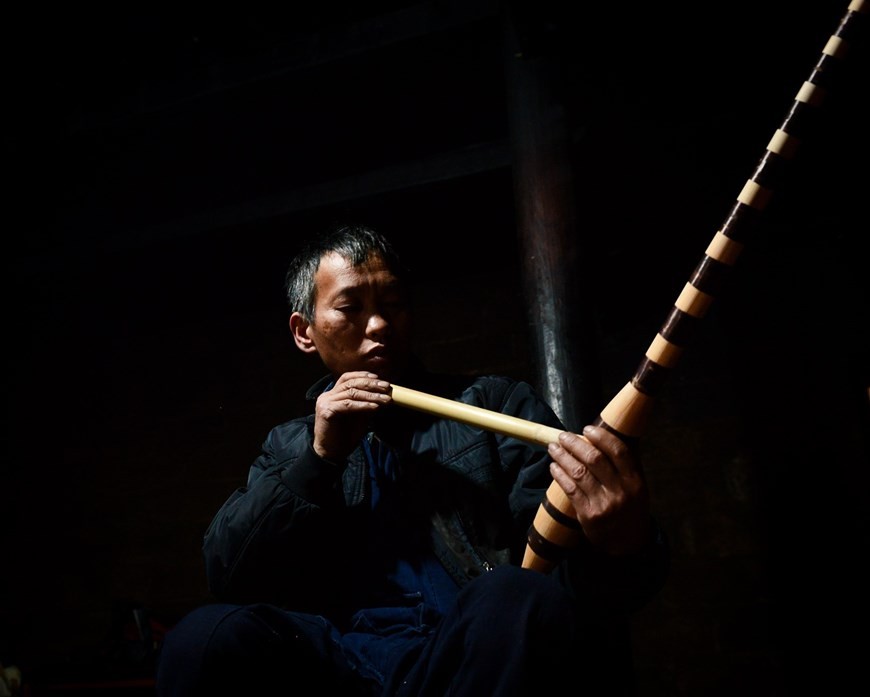 Keeping the sound of traditional Khen alive Keeping the sound of traditional Khen alive
