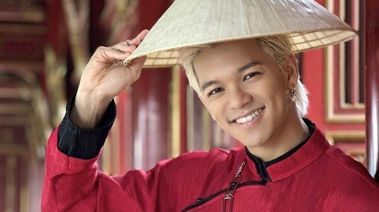 Ca sĩ Trọng Hiếu mang văn hóa Việt Nam tới chung kết Eurovision Song Contest của Đức