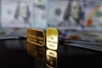 Giá vàng hôm nay 13/9/2023: Giá vàng trong nước neo ở mức cao, thế giới chờ tin Fed, vàng 'mắc kẹt' trong vùng giá thấp