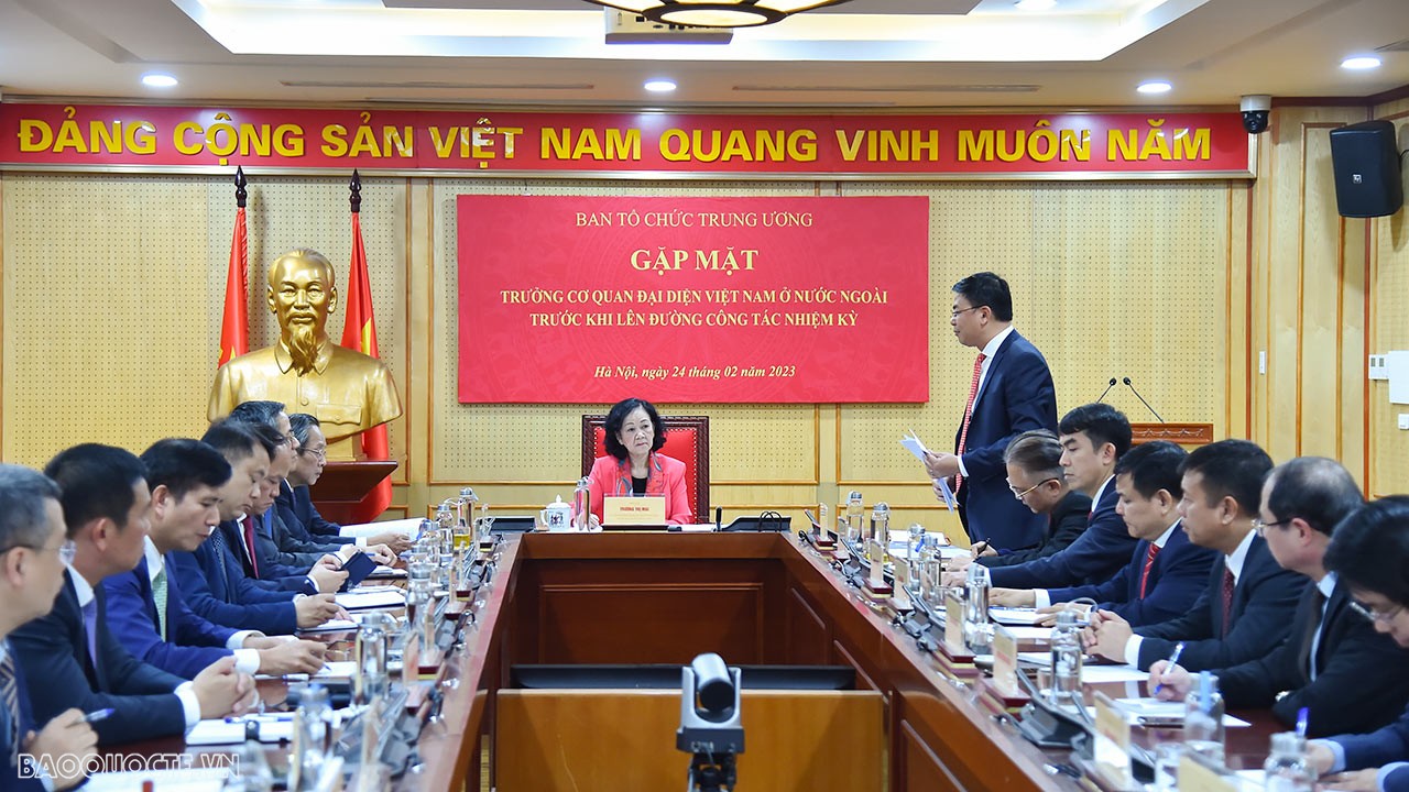 Ban Tổ chức Trung ương làm việc với Đoàn Trưởng cơ quan đại diện Việt Nam ở nước ngoài nhiệm kỳ 2023-2026