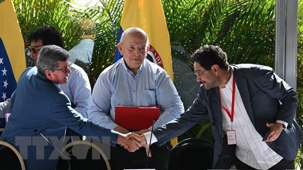 Thúc đẩy hòa đàm, chính phủ Colombia công nhận tư cách chính trị của ELN