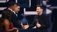 Lionel Messi, Emiliano Martinez, Alexia Putellas nhận giải thưởng FIFA The Best