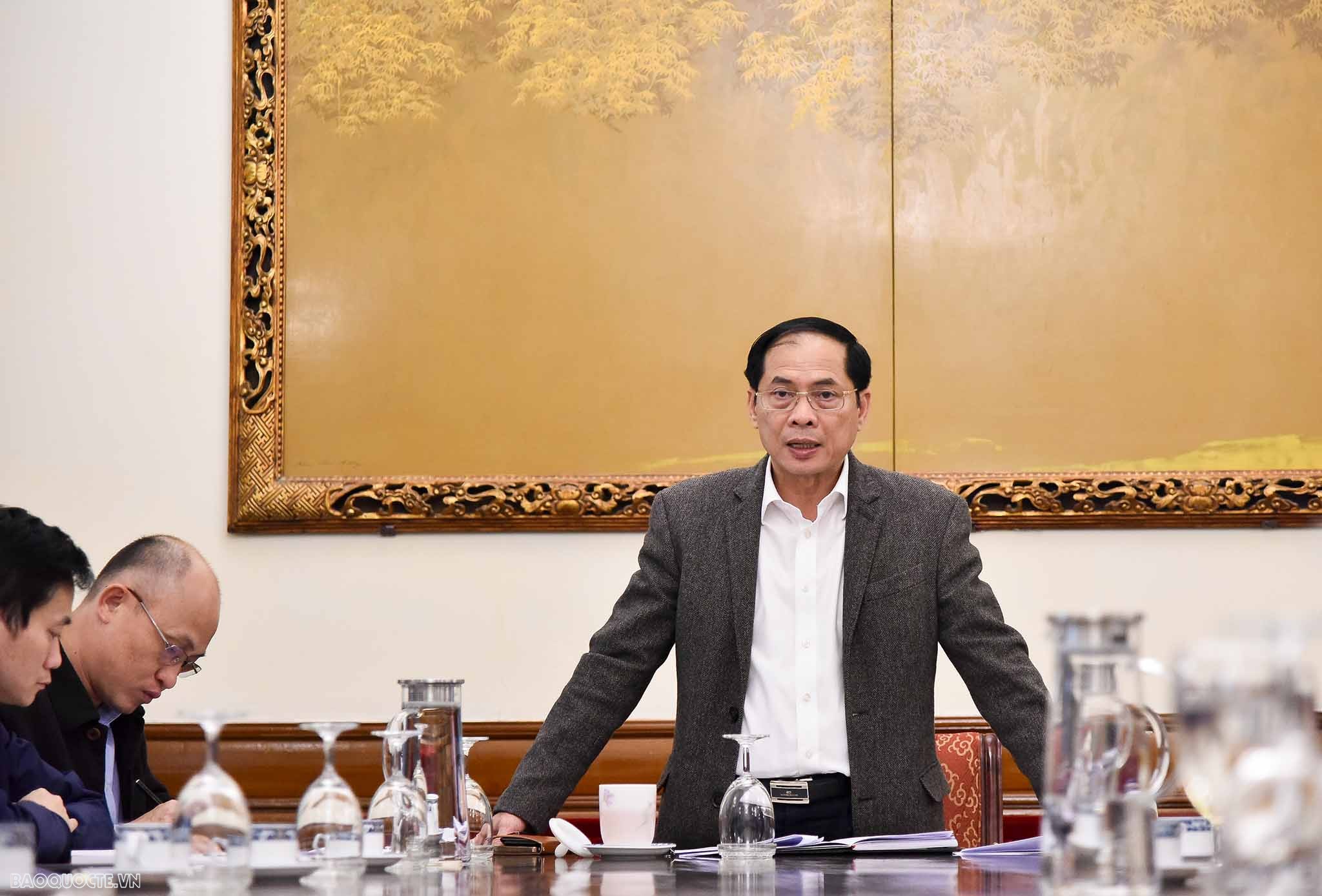Bộ trưởng Bùi Thanh Sơn chủ trì họp Ban Chỉ đạo của Bộ Ngoại giao về phòng, chống tham nhũng, tiêu cực