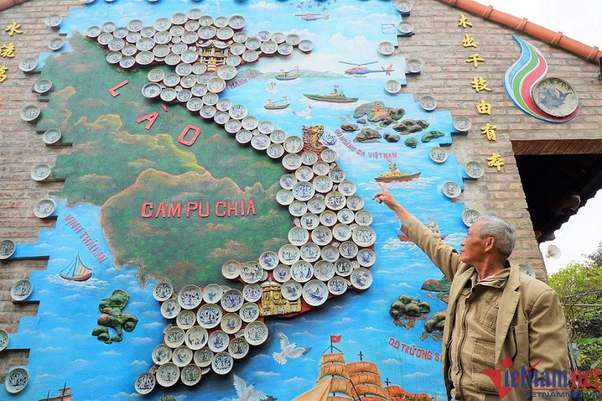 Câu chuyện người đàn ông xếp hình bàn đồ Việt Nam trên tường nhà bằng 365 chiếc đĩa cổ