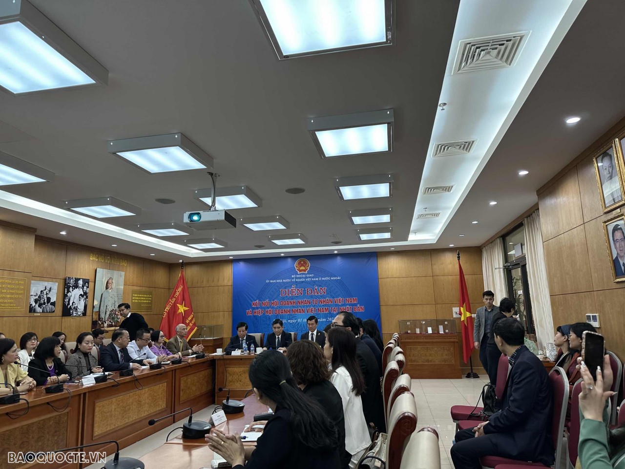 Tăng cường kết nối doanh nghiệp người Việt trong và ngoài nước
