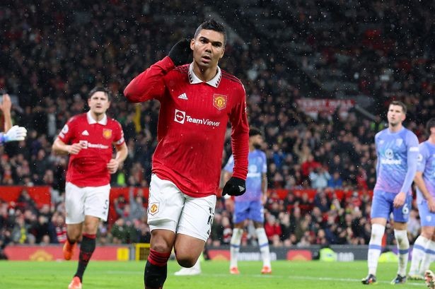 Casemiro - Đẳng cấp vượt trội của một siêu tiền vệ phòng ngự. Casemiro - Đẳng cấp vượt trội của một siêu tiền vệ phòng ngự.