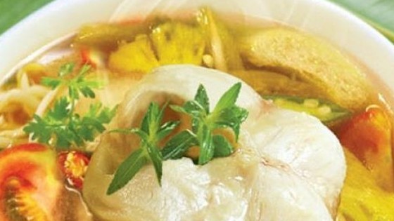 Món canh chua cá của Việt Nam vào nhóm 10 món canh hoặc súp rau được chấm điểm cao nhất