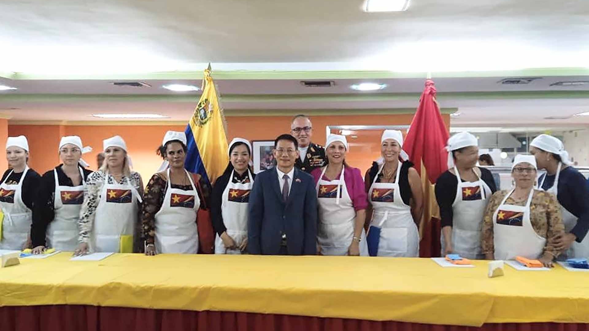 Khai giảng các khóa học tiếng Việt, nấu ăn, múa cổ truyền và Việt Võ đạo tại trường Đại học UNEFA, Venezuela