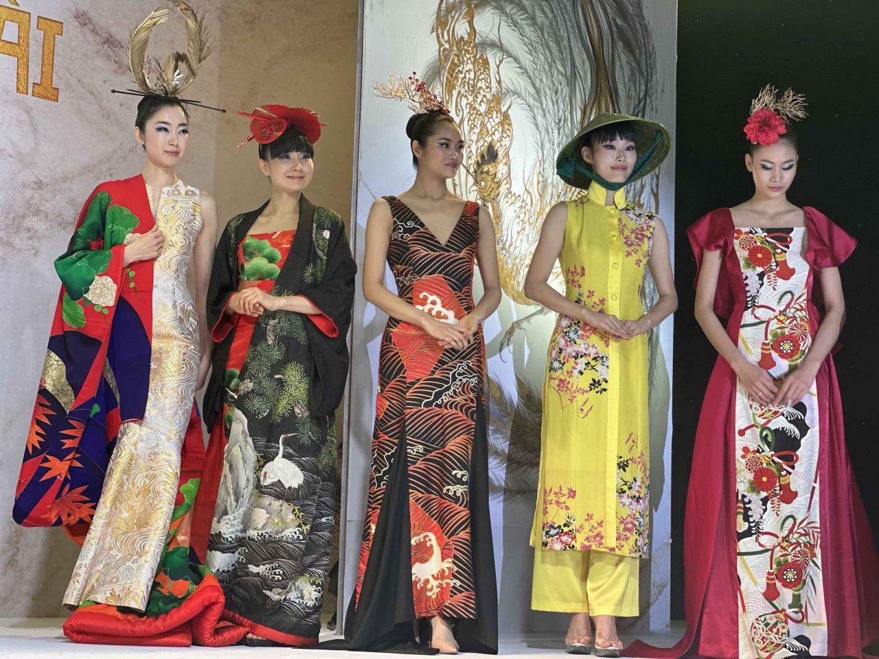 Áo dài-Kimono: Trang phục truyền thống tôn vinh vẻ đẹp người phụ nữ Việt Nam-Nhật Bản