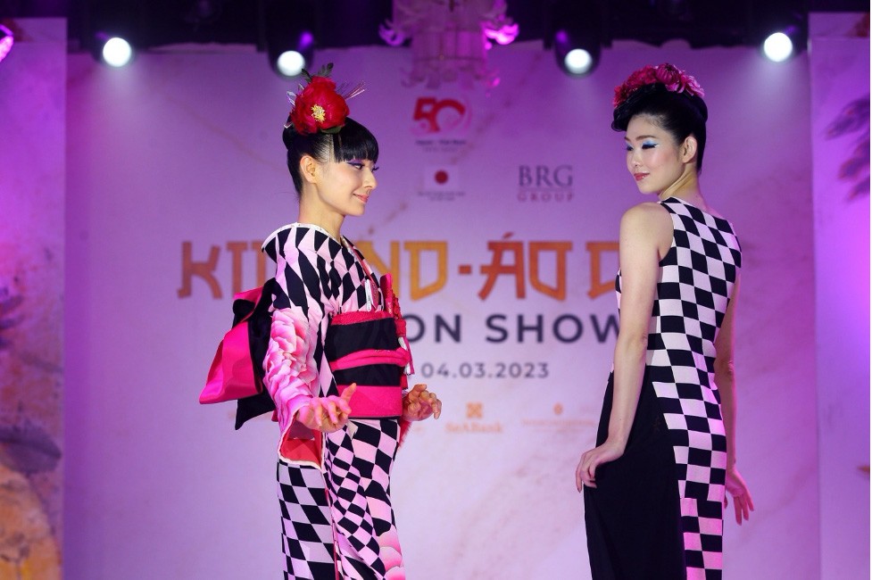 Kimono-Aodai fashion show highlights Vietnam-Japan friendship