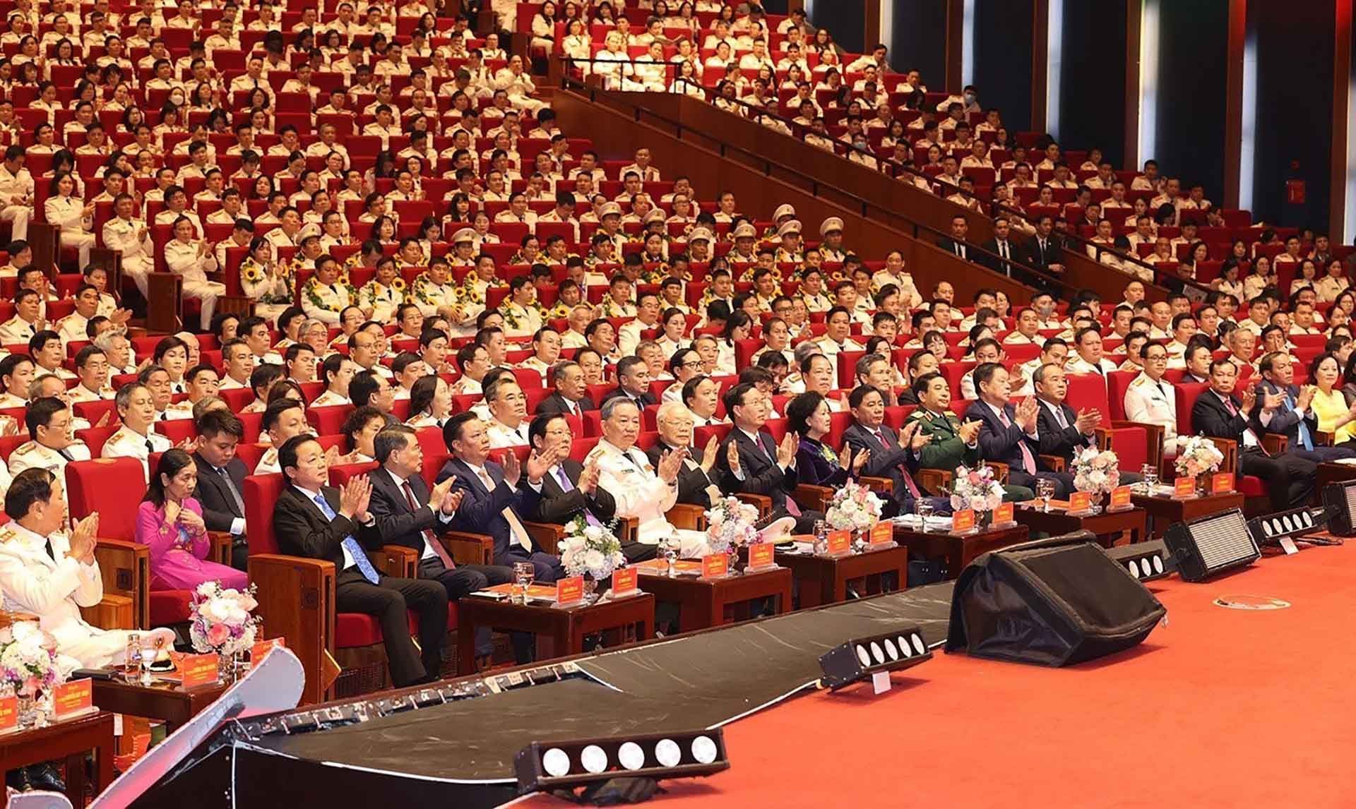 Tổng Bí thư Nguyễn Phú Trọng, Chủ tịch nước Võ Văn Thưởng và các đại biểu dự Lễ kỷ niệm. (Nguồn: TTXVN)