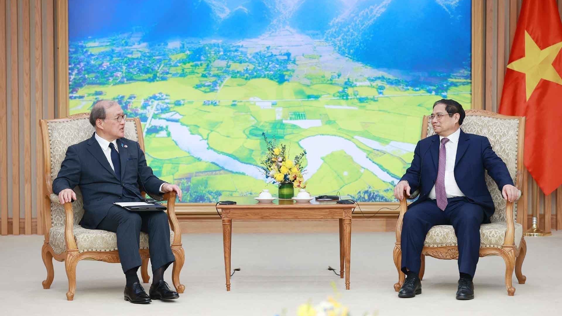 Thủ tướng Phạm Minh Chính tiếp Tổng thư ký Ban An ninh quốc gia Nhật Bản