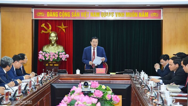Trưởng Ban Nội chính Trung ương: Cán bộ ngoại giao là những người ‘chuyên nghiệp, sâu sắc, bản lĩnh, tâm huyết và chịu khó’