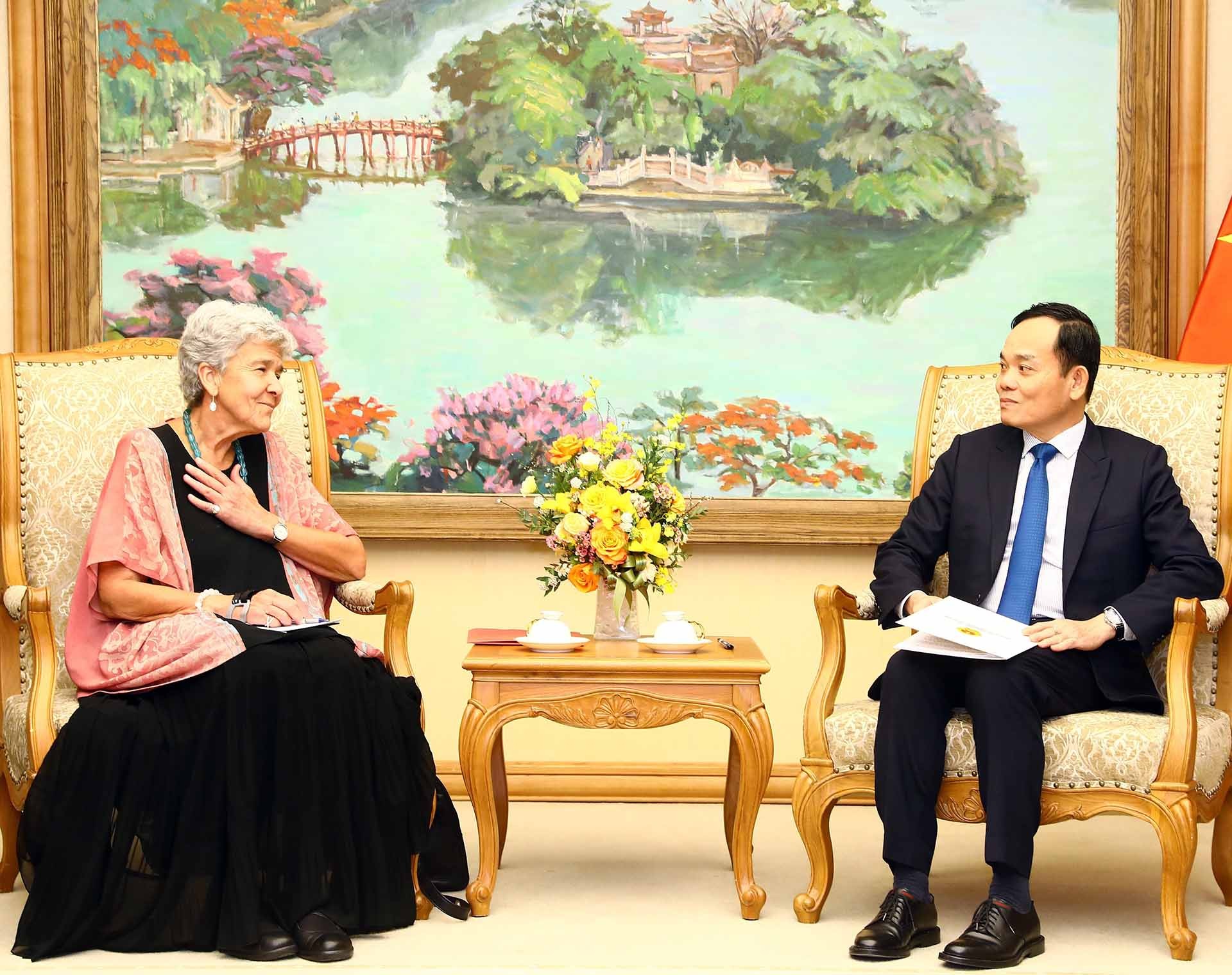 Phó Thủ tướng Trần Lưu Quang tiếp Thứ trưởng Bộ Thương mại phụ trách thương mại quốc tế Hoa Kỳ Marisa Lago. (Nguồn: TTXVN)