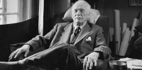 ‘Con người và biểu tượng’: Di sản cuối cùng của nhà tâm lý học hàng đầu Carl Gustav Jung