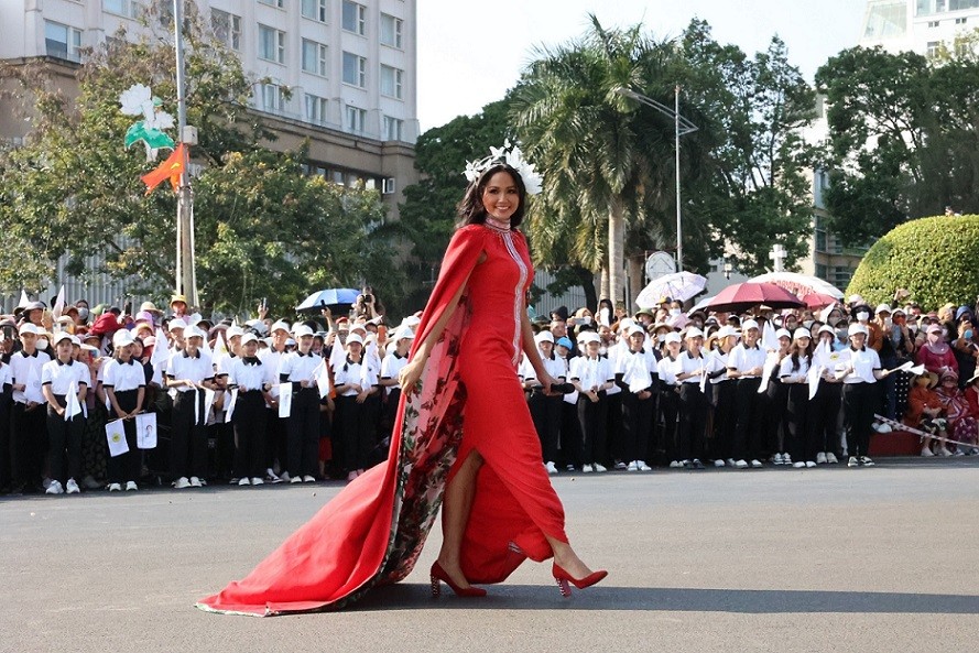 Buon Ma Thuot Street Festival excites spectators