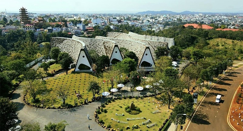Bảo tàng Thế giới Cà phê – biểu tượng của ngành cà phê Việt Nam được tỉnh Đắk Lắk chọn là điểm đến đặc biệt để tổ chức hai triển lãm về cà phê