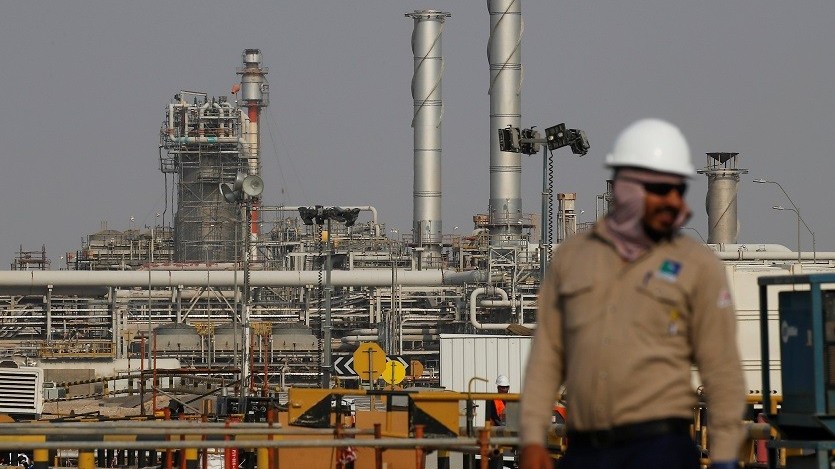 Nga vẫn bơm dầu khối lượng lớn ra thị trường, 'ngó lơ' cam kết, Saudi Arabia bày tỏ không hài lòng