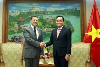 Phó Thủ tướng Trần Lưu Quang tiếp Đại sứ Australia Andrew Goledzinowski