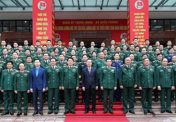 President Vo Van Thuong attends ceremony to honor outstanding military youths