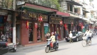 Dân Hà Nội và TP. Hồ Chí Minh mất 169 năm 'cày cuốc' nếu muốn mua nhà mặt phố