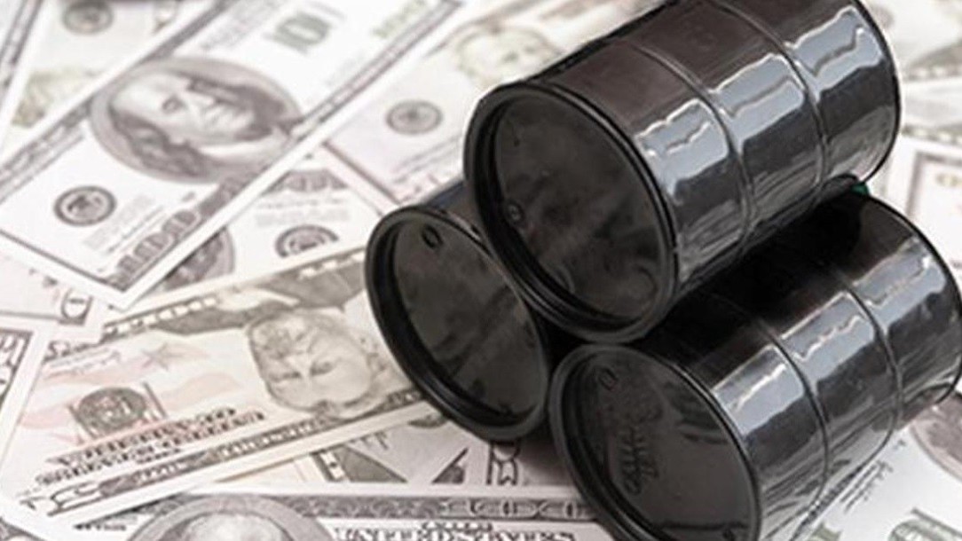 Giá xăng dầu hôm nay 10/4: Tiếp tục giảm hơn 1%, mất mốc 90 USD/thùng