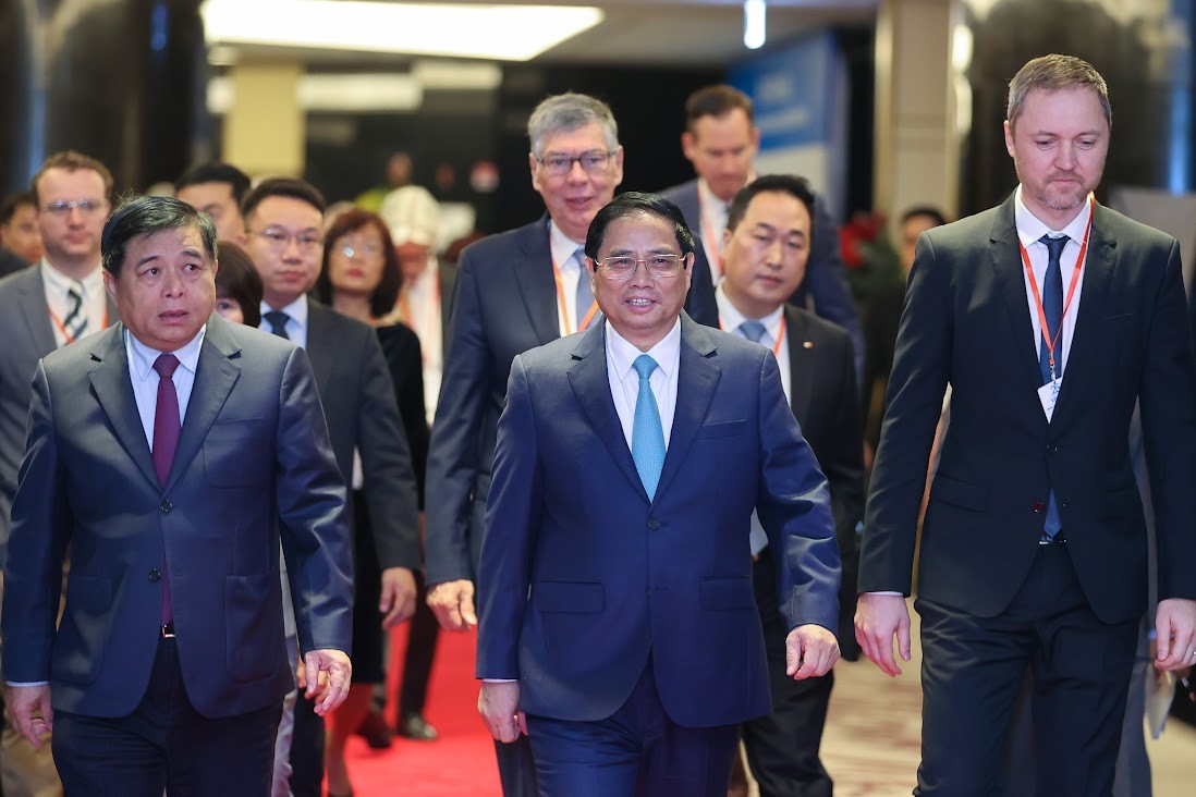 Thủ tướng Chính phủ Phạm Minh Chính tới dự Diễn đàn Doanh nghiệp Việt Nam thường niên 2023. (Nguồn: VGP News)
