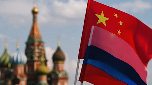 Đồng Nhân dân tệ của Trung Quốc 'nóng rẫy' tại Nga, hộ gia đình cũng đang 'khử USD hóa'