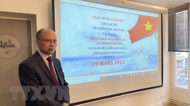 Kết nối cộng đồng yêu biển đảo Việt Nam tại Pháp