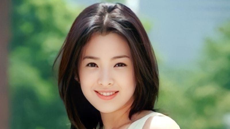 Vẻ đẹp thuần khiết, mong manh của Song Hye Kyo thời trẻ