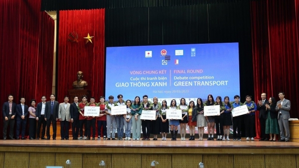 Thanh niên tham gia đóng góp và lan tỏa thông điệp về giao thông xanh