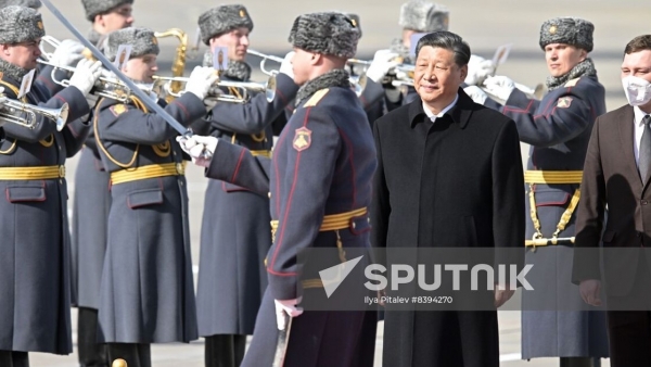 Chủ tịch Trung Quốc Tập Cận Bình thăm Nga: Dụng ý của những lễ tân ngoại giao chưa từng có tiền lệ