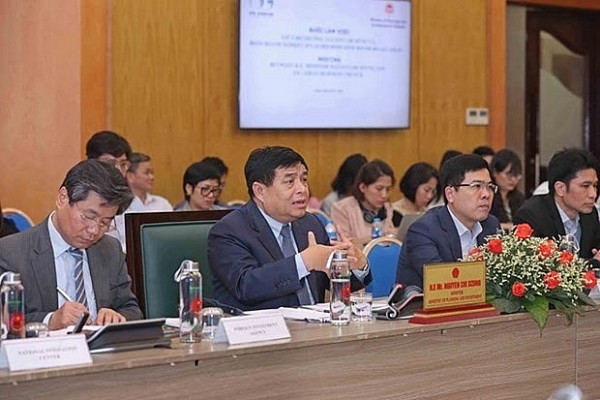 Vietnam highly values fruitful investment and business activities of US investors: Minister