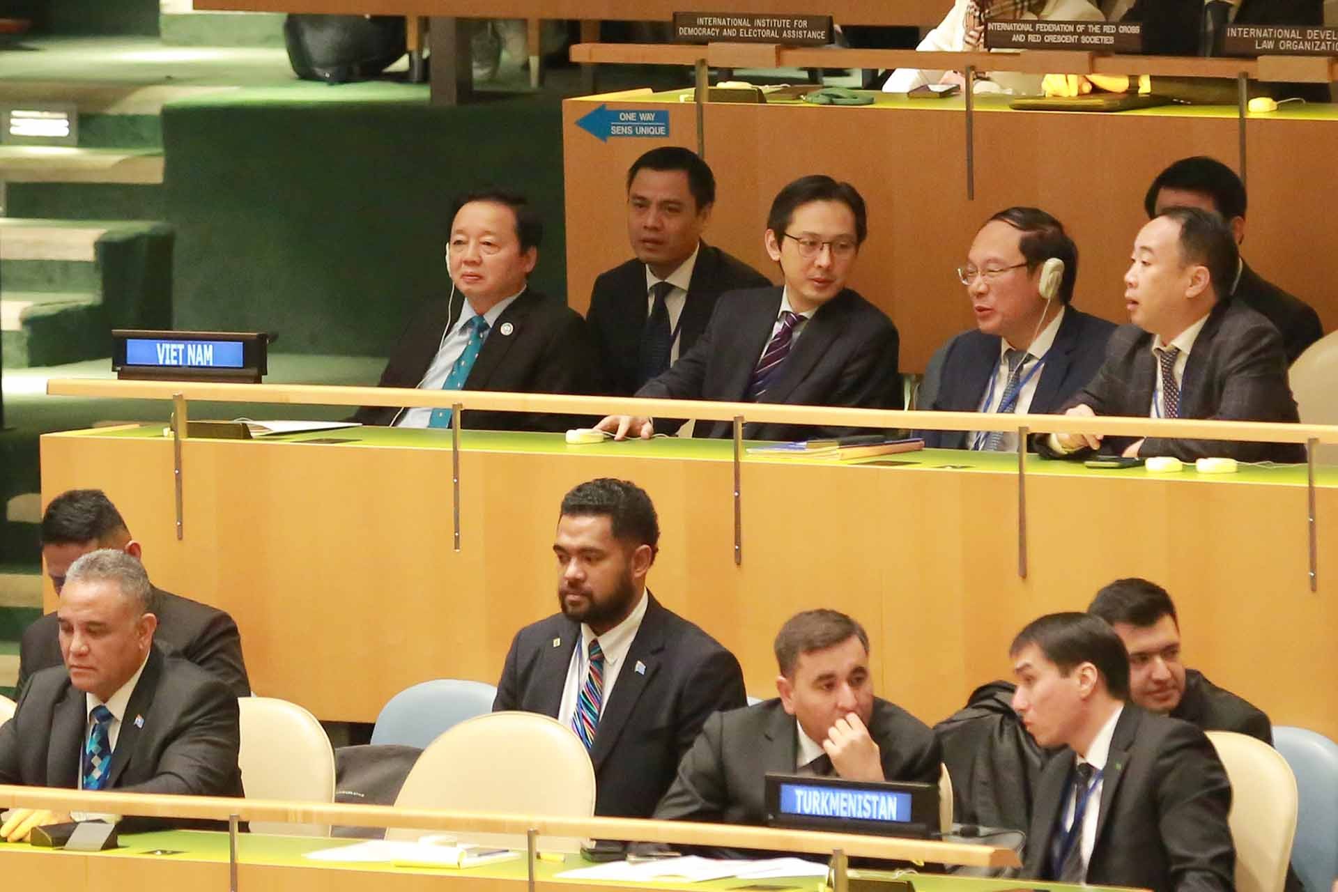 Phó Thủ tướng Trần Hồng Hà dự, phát biểu tại Hội nghị về Nước của Liên hợp quốc và tiếp xúc song phương với lãnh đạo các nước