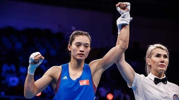 Vietnamese boxer beats Spanish rival to advance to World Championship’s semifinals