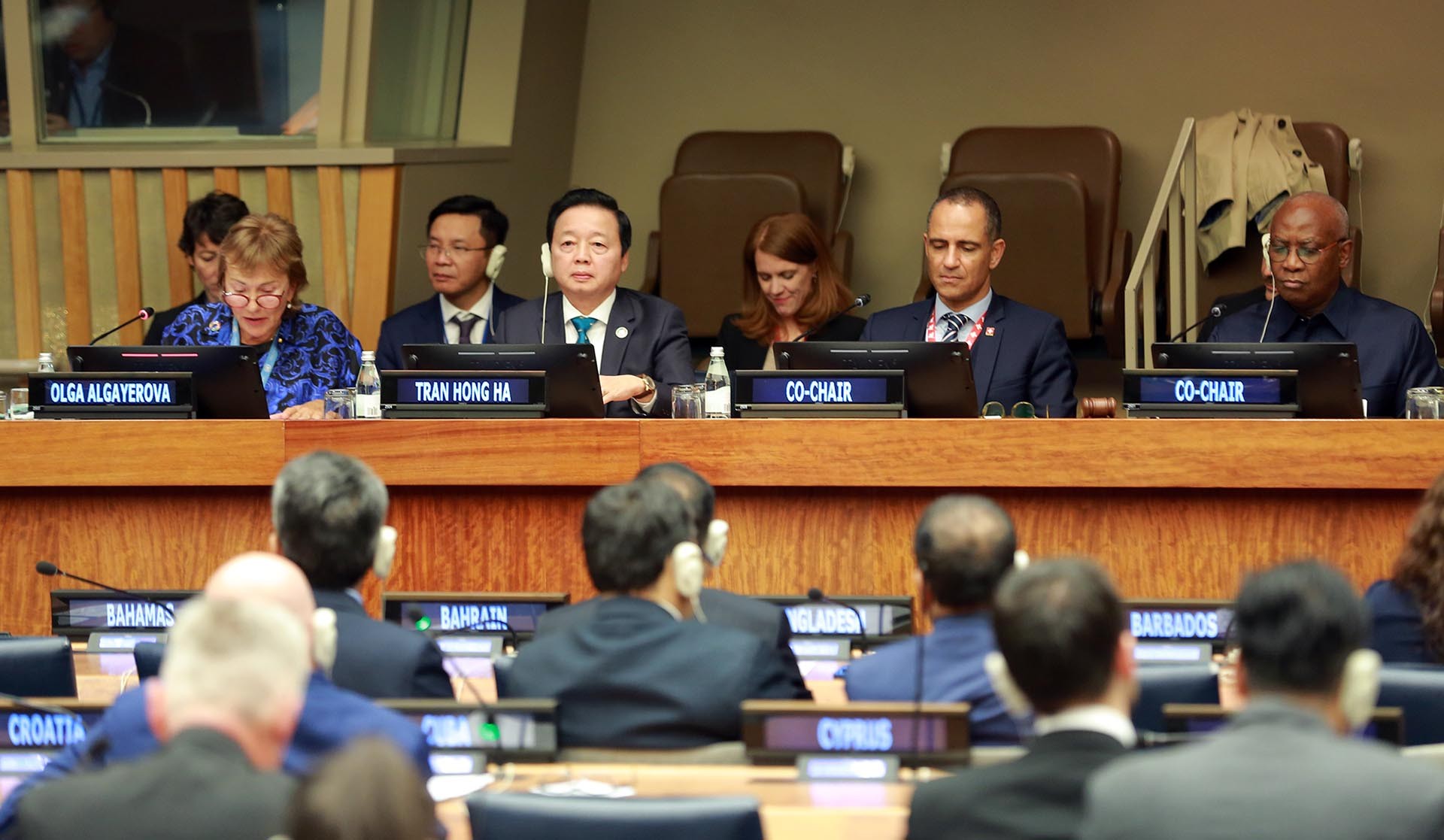 Phó Thủ tướng Trần Hồng Hà đã chia sẻ một số giải pháp tiếp cận tổng thể, tổng hợp, công bằng trong hợp tác quản lý tài nguyên nước. (Nguồn: VGP)